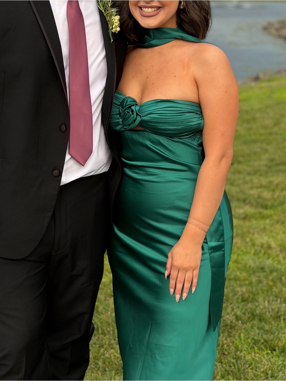 Hello Molly trend lover satin maxi dress in emerald size XS